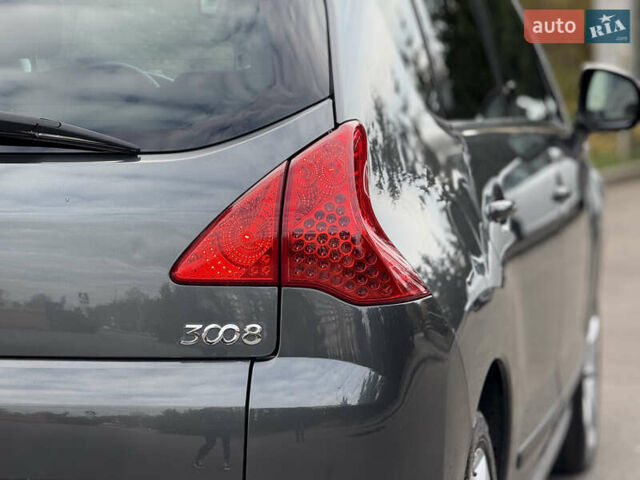 Пежо 3008 2009 в Тернополе на Automoto.ua Серый Пежо 3008, объемом двигателя 1.6 л и пробегом 244 тыс. км за 7999 $, фото 15 на Automoto.ua