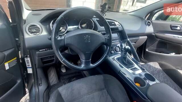 Серый Пежо 3008, объемом двигателя 2 л и пробегом 342 тыс. км за 8500 $, фото 12 на Automoto.ua