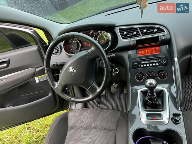 Серый Пежо 3008, объемом двигателя 1.56 л и пробегом 176 тыс. км за 9000 $, фото 33 на Automoto.ua