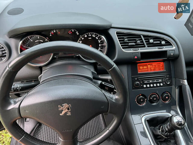 Серый Пежо 3008, объемом двигателя 1.56 л и пробегом 176 тыс. км за 9000 $, фото 42 на Automoto.ua