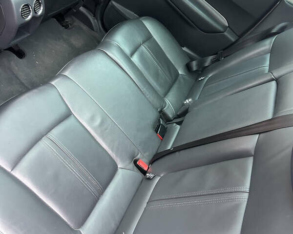 Сірий Пежо 3008, об'ємом двигуна 1.6 л та пробігом 170 тис. км за 8999 $, фото 18 на Automoto.ua