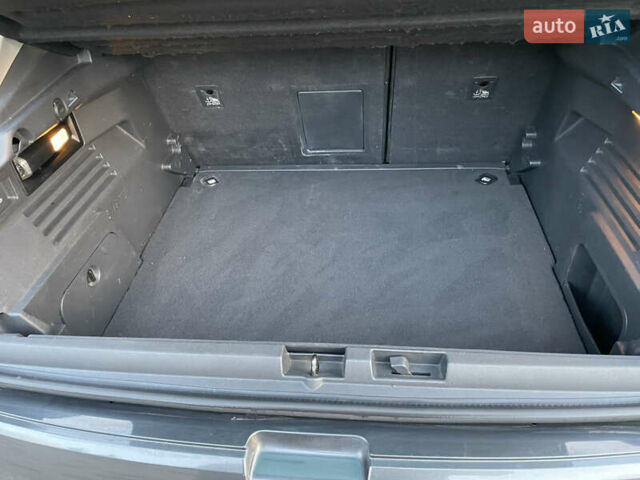 Серый Пежо 3008, объемом двигателя 2 л и пробегом 210 тыс. км за 10500 $, фото 13 на Automoto.ua