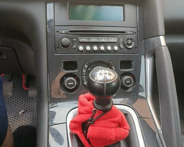 Сірий Пежо 3008, об'ємом двигуна 1.6 л та пробігом 180 тис. км за 8300 $, фото 1 на Automoto.ua