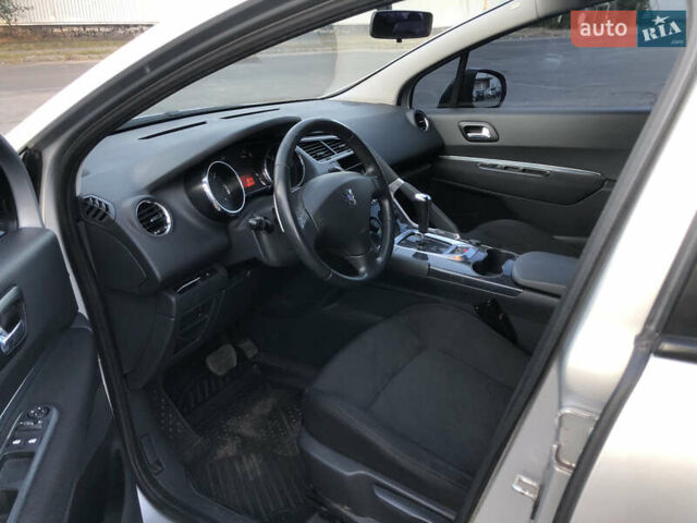 Серый Пежо 3008, объемом двигателя 1.56 л и пробегом 161 тыс. км за 8600 $, фото 9 на Automoto.ua