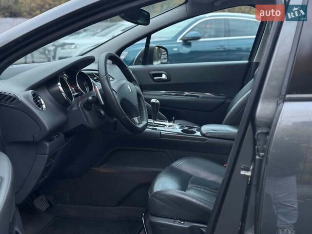 Пежо 3008 2010 у Києві на Automoto.ua Сірий Пежо 3008, об'ємом двигуна 1.6 л та пробігом 258 тис. км за 9490 $, фото 13 на Automoto.ua