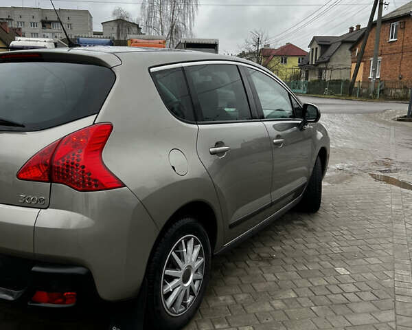 Серый Пежо 3008, объемом двигателя 1.6 л и пробегом 225 тыс. км за 8000 $, фото 12 на Automoto.ua