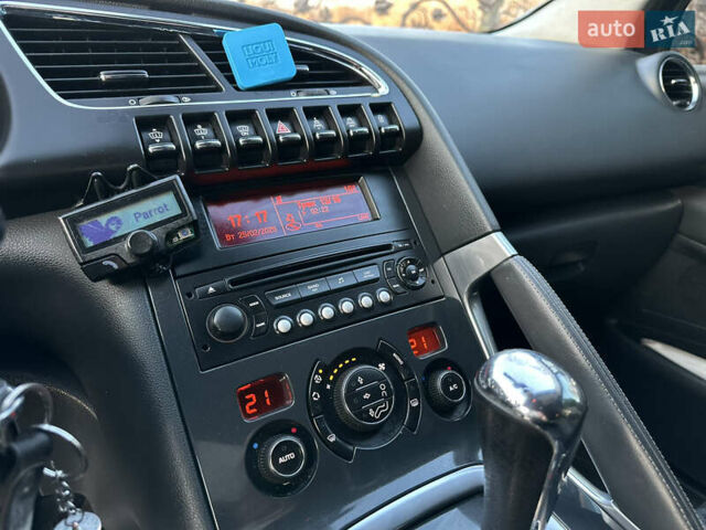 Сірий Пежо 3008, об'ємом двигуна 1.6 л та пробігом 238 тис. км за 8250 $, фото 31 на Automoto.ua