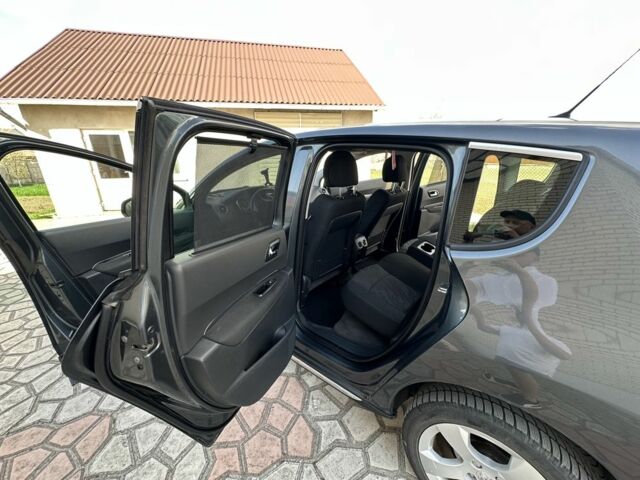 Серый Пежо 3008, объемом двигателя 1.6 л и пробегом 211 тыс. км за 8200 $, фото 7 на Automoto.ua