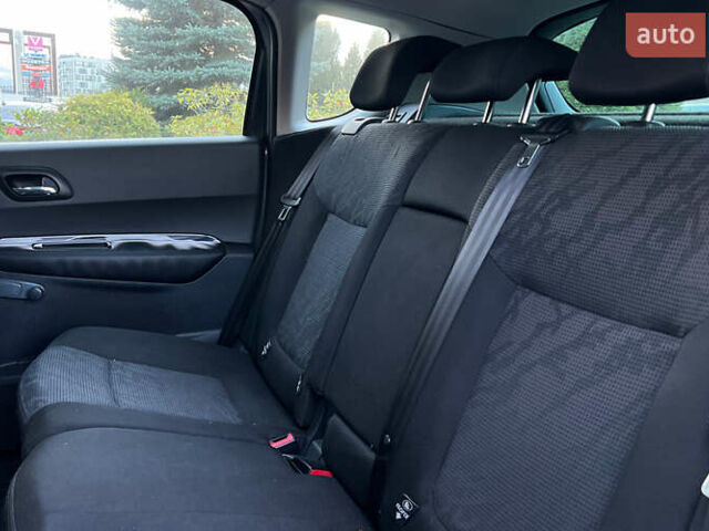 Пежо 3008 2010 в Львове на Automoto.ua Серый Пежо 3008, объемом двигателя 1.56 л и пробегом 233 тыс. км за 9300 $, фото 19 на Automoto.ua