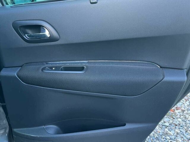 Пежо 3008 2010 в Коломые на Automoto.ua Серый Пежо 3008, объемом двигателя 1.6 л и пробегом 246 тыс. км за 7600 $, фото 21 на Automoto.ua