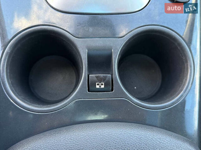 Серый Пежо 3008, объемом двигателя 1.6 л и пробегом 219 тыс. км за 9500 $, фото 62 на Automoto.ua