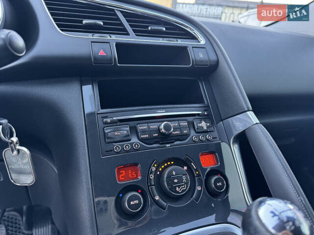 Пежо 3008 2010 в Стрые на Automoto.ua Серый Пежо 3008, объемом двигателя 1.6 л и пробегом 260 тыс. км за 6300 $, фото 54 на Automoto.ua