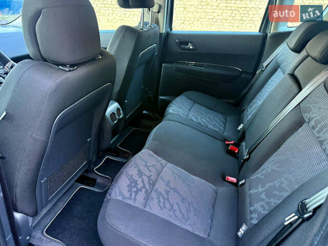 Серый Пежо 3008, объемом двигателя 1.6 л и пробегом 169 тыс. км за 7299 $, фото 17 на Automoto.ua