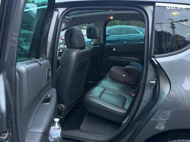 Серый Пежо 3008, объемом двигателя 1.6 л и пробегом 258 тыс. км за 9490 $, фото 31 на Automoto.ua