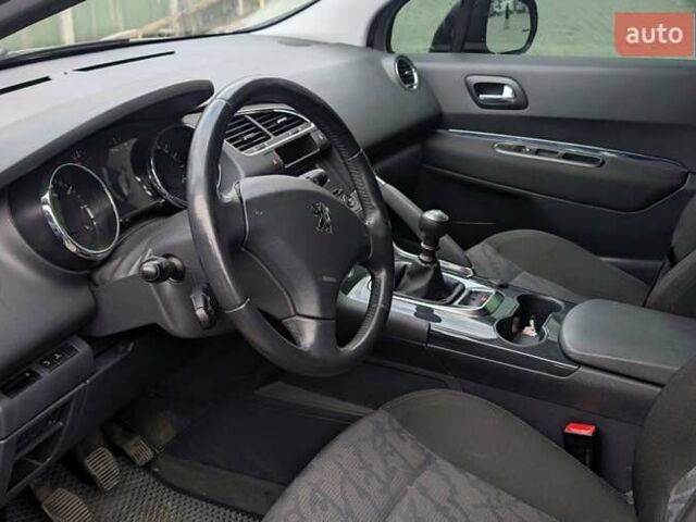 Сірий Пежо 3008, об'ємом двигуна 1.6 л та пробігом 243 тис. км за 7800 $, фото 8 на Automoto.ua