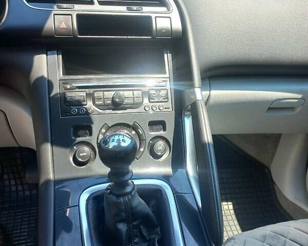 Серый Пежо 3008, объемом двигателя 1.56 л и пробегом 317 тыс. км за 7700 $, фото 16 на Automoto.ua