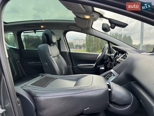Серый Пежо 3008, объемом двигателя 2 л и пробегом 190 тыс. км за 9790 $, фото 17 на Automoto.ua