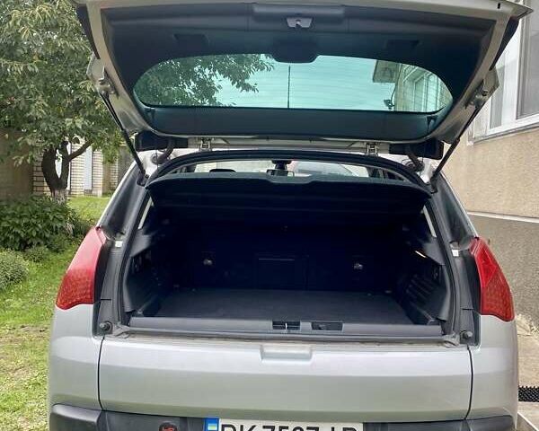 Серый Пежо 3008, объемом двигателя 1.6 л и пробегом 207 тыс. км за 7850 $, фото 2 на Automoto.ua