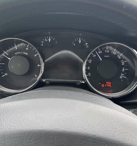 Серый Пежо 3008, объемом двигателя 1.6 л и пробегом 169 тыс. км за 8000 $, фото 19 на Automoto.ua