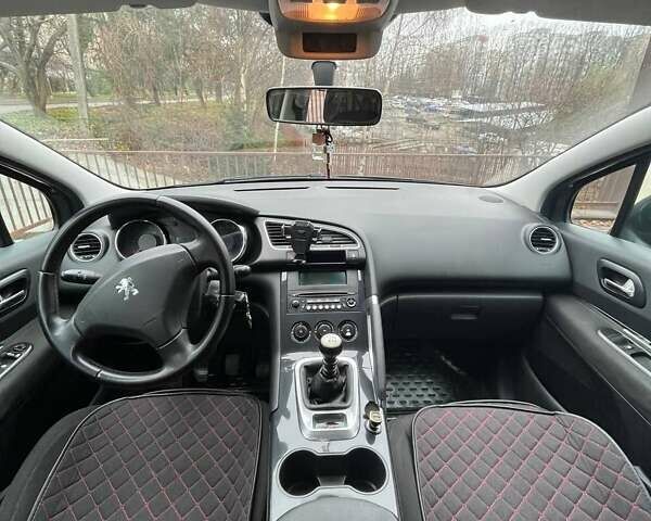 Сірий Пежо 3008, об'ємом двигуна 1.56 л та пробігом 329 тис. км за 7200 $, фото 16 на Automoto.ua