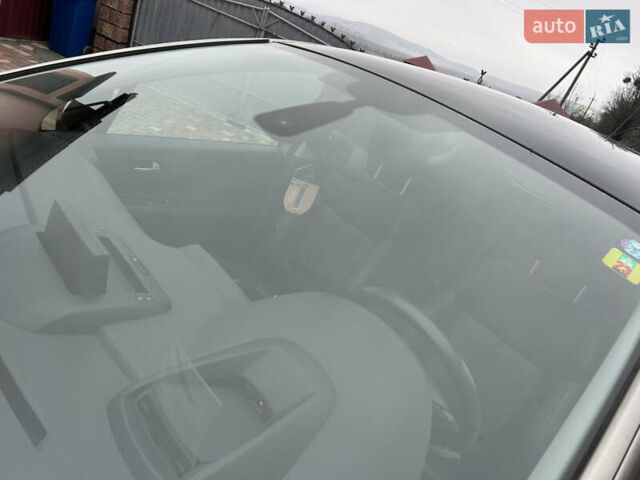 Сірий Пежо 3008, об'ємом двигуна 1.6 л та пробігом 170 тис. км за 8999 $, фото 28 на Automoto.ua