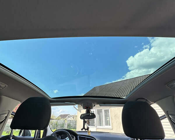 Пежо 3008 2010 в Ровно на Automoto.ua Серый Пежо 3008, объемом двигателя 1.6 л и пробегом 211 тыс. км за 8100 $, фото 14 на Automoto.ua