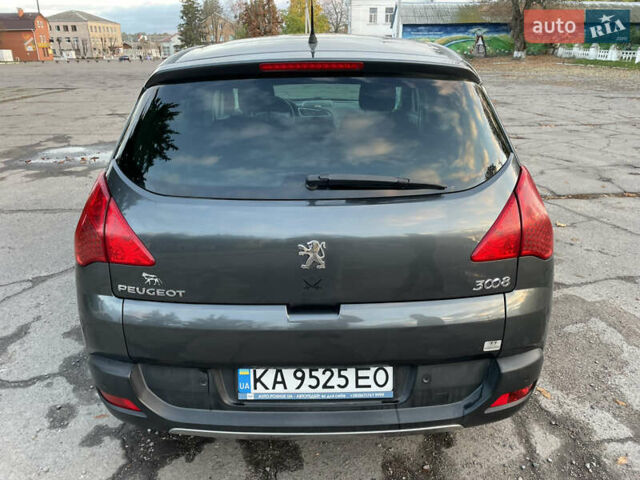 Серый Пежо 3008, объемом двигателя 2 л и пробегом 210 тыс. км за 10500 $, фото 4 на Automoto.ua