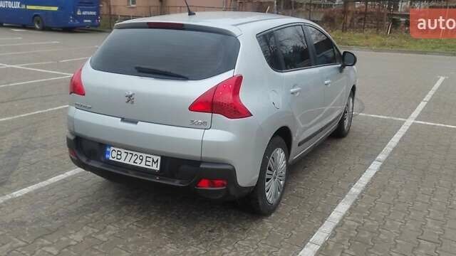 Серый Пежо 3008, объемом двигателя 1.6 л и пробегом 192 тыс. км за 6700 $, фото 2 на Automoto.ua