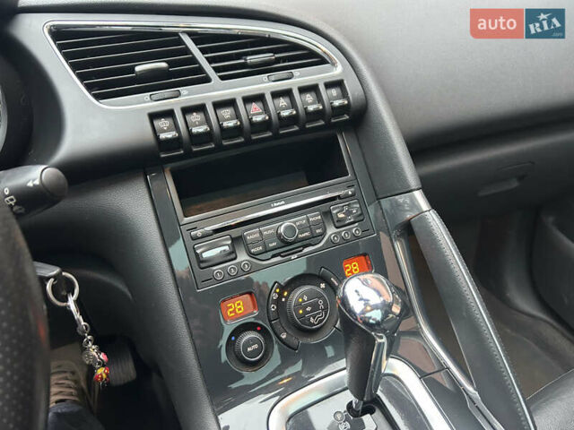 Сірий Пежо 3008, об'ємом двигуна 1.6 л та пробігом 170 тис. км за 8999 $, фото 37 на Automoto.ua