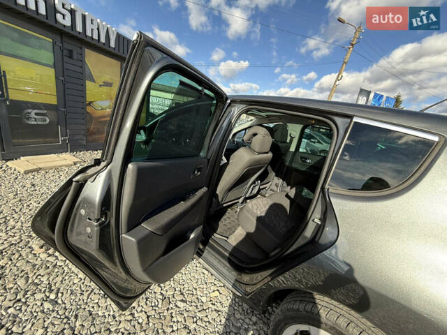 Пежо 3008 2010 в Стрые на Automoto.ua Серый Пежо 3008, объемом двигателя 1.6 л и пробегом 219 тыс. км за 9500 $, фото 53 на Automoto.ua