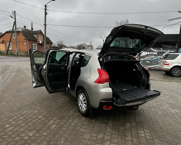 Серый Пежо 3008, объемом двигателя 1.6 л и пробегом 225 тыс. км за 8000 $, фото 47 на Automoto.ua