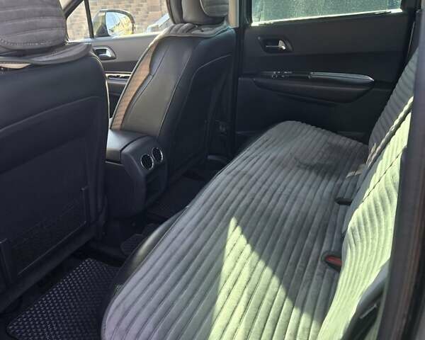 Серый Пежо 3008, объемом двигателя 1.6 л и пробегом 243 тыс. км за 9000 $, фото 1 на Automoto.ua