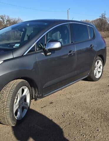 Серый Пежо 3008, объемом двигателя 1.6 л и пробегом 243 тыс. км за 9000 $, фото 5 на Automoto.ua