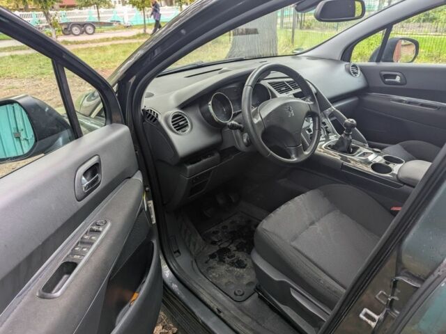 Серый Пежо 3008, объемом двигателя 1.6 л и пробегом 140 тыс. км за 6500 $, фото 3 на Automoto.ua