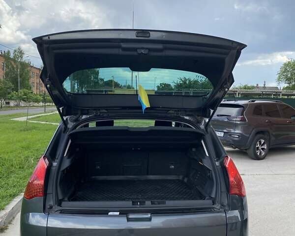 Серый Пежо 3008, объемом двигателя 1.6 л и пробегом 276 тыс. км за 8100 $, фото 3 на Automoto.ua