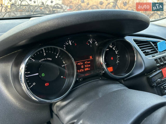 Сірий Пежо 3008, об'ємом двигуна 1.6 л та пробігом 238 тис. км за 8250 $, фото 30 на Automoto.ua