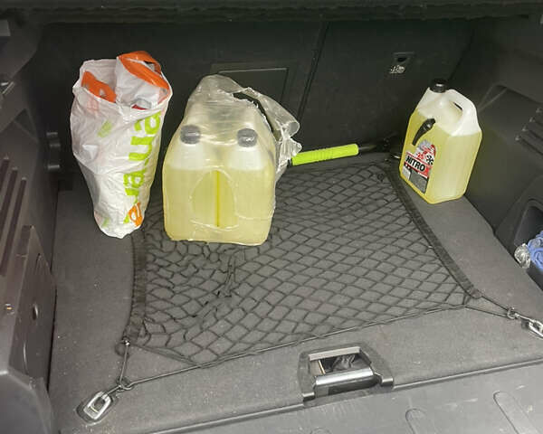 Серый Пежо 3008, объемом двигателя 1.56 л и пробегом 236 тыс. км за 8200 $, фото 10 на Automoto.ua