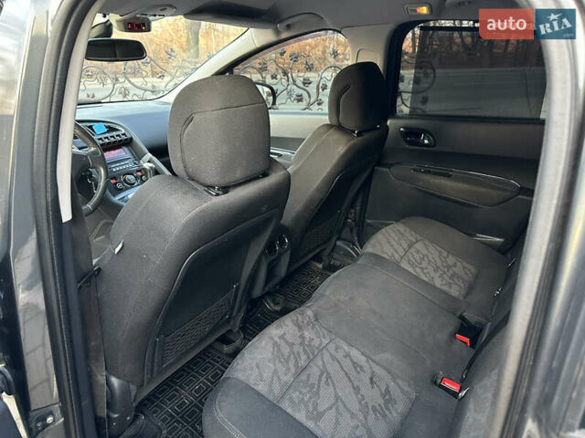 Сірий Пежо 3008, об'ємом двигуна 1.6 л та пробігом 238 тис. км за 8250 $, фото 37 на Automoto.ua