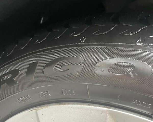 Серый Пежо 3008, объемом двигателя 1.56 л и пробегом 236 тыс. км за 8200 $, фото 13 на Automoto.ua