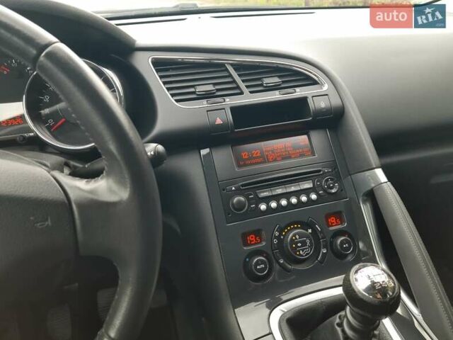 Сірий Пежо 3008, об'ємом двигуна 1.6 л та пробігом 124 тис. км за 7599 $, фото 45 на Automoto.ua