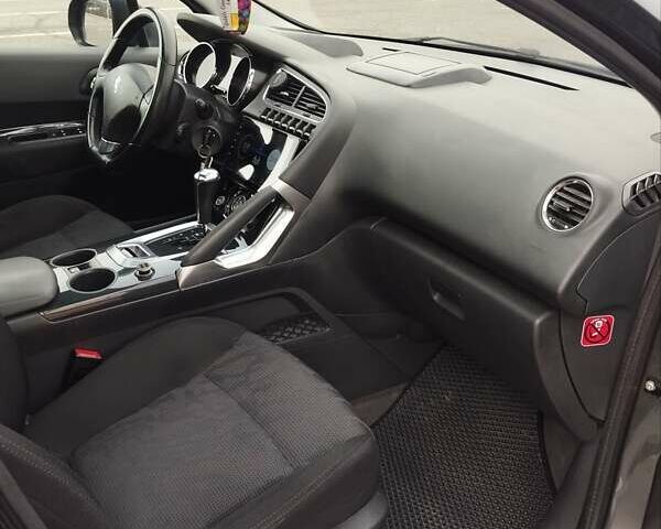 Сірий Пежо 3008, об'ємом двигуна 2 л та пробігом 272 тис. км за 8900 $, фото 20 на Automoto.ua