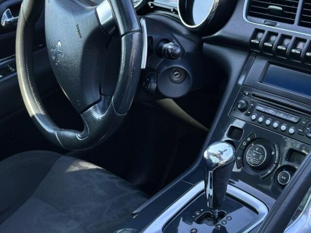 Серый Пежо 3008, объемом двигателя 1.6 л и пробегом 211 тыс. км за 8200 $, фото 4 на Automoto.ua