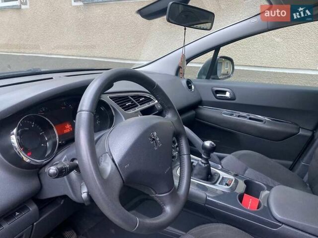 Серый Пежо 3008, объемом двигателя 1.6 л и пробегом 207 тыс. км за 7850 $, фото 4 на Automoto.ua