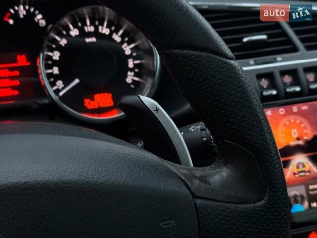 Пежо 3008 2010 у Києві на Automoto.ua Сірий Пежо 3008, об'ємом двигуна 1.6 л та пробігом 258 тис. км за 9490 $, фото 27 на Automoto.ua