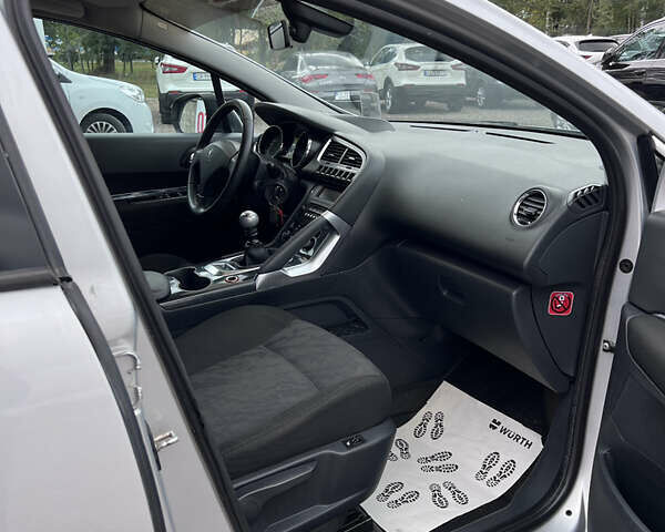 Серый Пежо 3008, объемом двигателя 1.56 л и пробегом 280 тыс. км за 7100 $, фото 15 на Automoto.ua