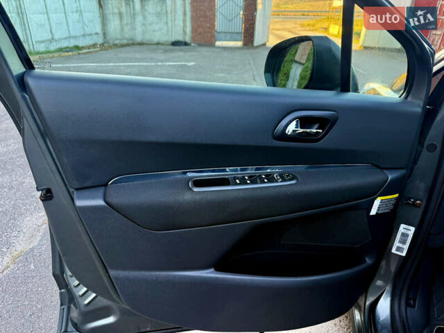 Серый Пежо 3008, объемом двигателя 1.6 л и пробегом 169 тыс. км за 7299 $, фото 14 на Automoto.ua