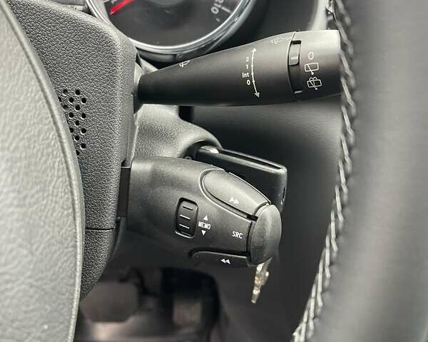 Серый Пежо 3008, объемом двигателя 1.6 л и пробегом 141 тыс. км за 7299 $, фото 27 на Automoto.ua