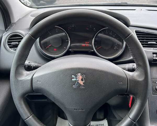 Серый Пежо 3008, объемом двигателя 1.56 л и пробегом 280 тыс. км за 7100 $, фото 11 на Automoto.ua