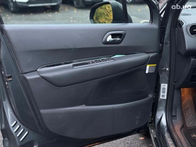 Серый Пежо 3008, объемом двигателя 1.6 л и пробегом 258 тыс. км за 9490 $, фото 15 на Automoto.ua