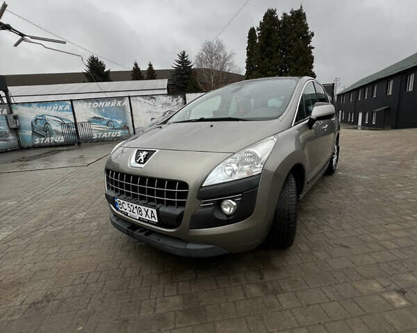 Серый Пежо 3008, объемом двигателя 1.6 л и пробегом 225 тыс. км за 8000 $, фото 1 на Automoto.ua